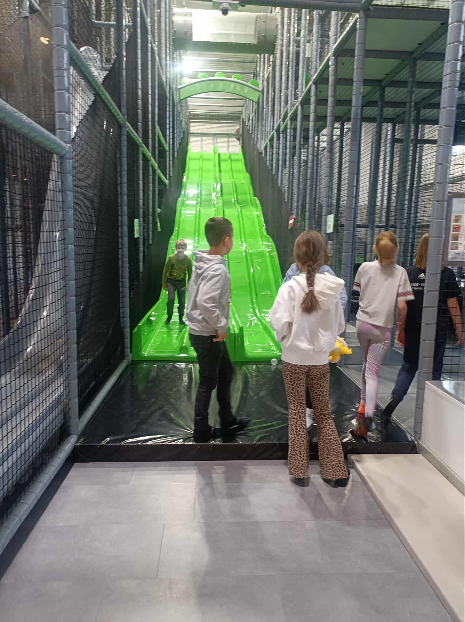 639889944_1634155774604837_1899203150818059616_n